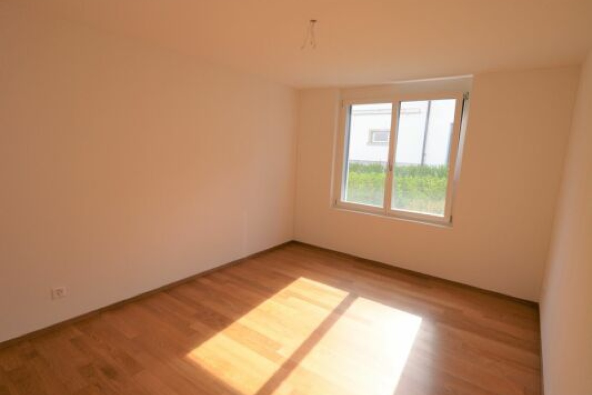 1 Rössligass, Eschenbach SG, St. Gallen 8733, 3.5 Bedrooms Bedrooms, 0 ,1 BathroomBathrooms,Wohnung/Haus,Zu vermieten,Rössligass,1,1025