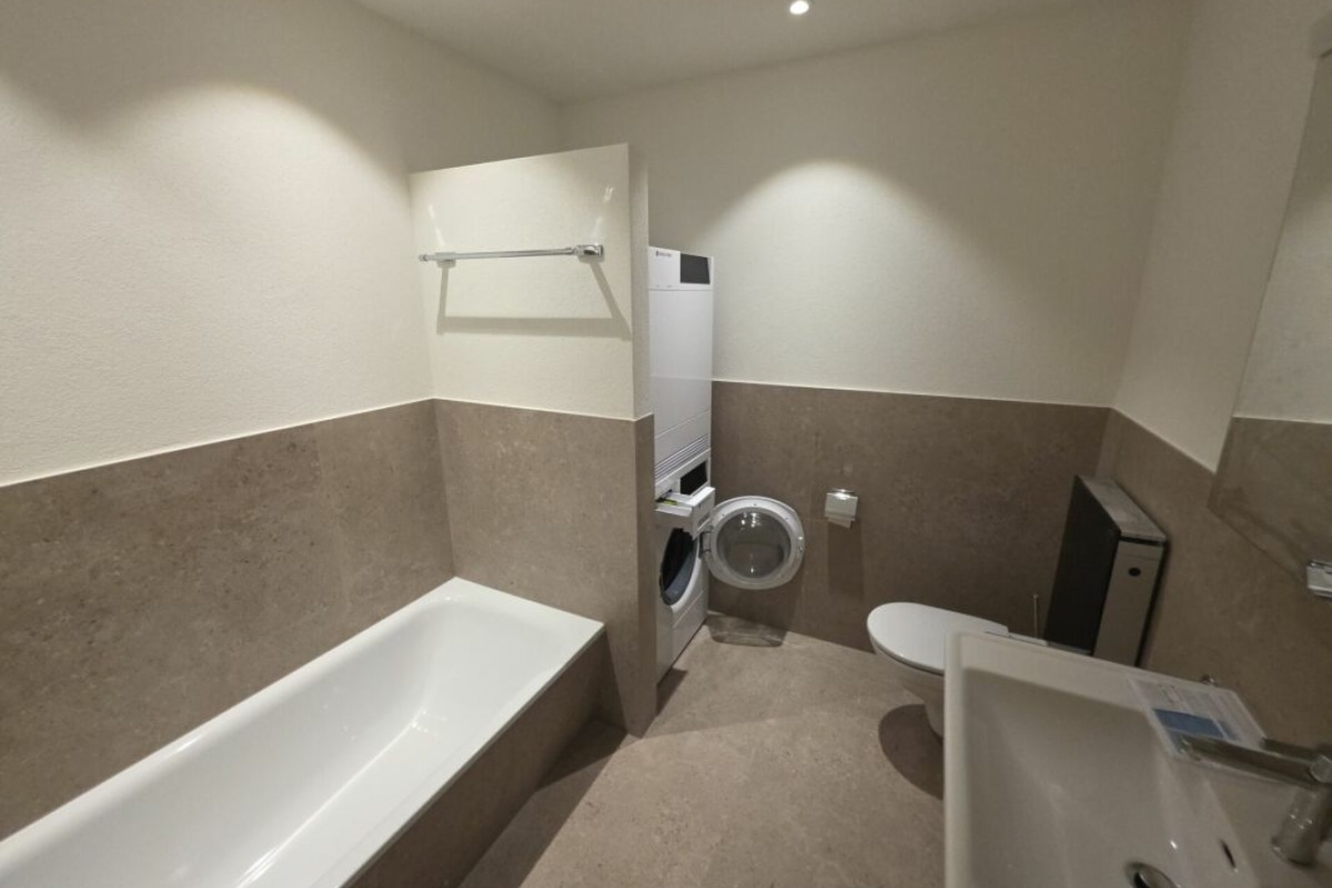 1 Gasterweg, Uznach, St. Gallen 8730, 4.5 Bedrooms Bedrooms, 0 ,0,Wohnung/Haus,Zu vermieten,Gasterweg,1,1027