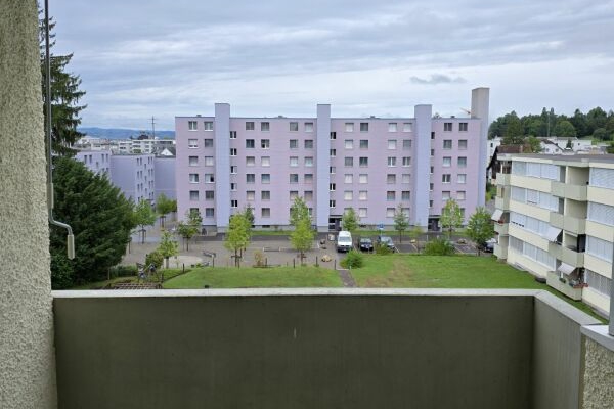 38 Oberwiesstrasse, Jona, St. Gallen 8645, 4 Bedrooms Bedrooms, 0 ,1 BathroomBathrooms,Wohnung/Haus,Zu vermieten,Oberwiesstrasse,4,1029