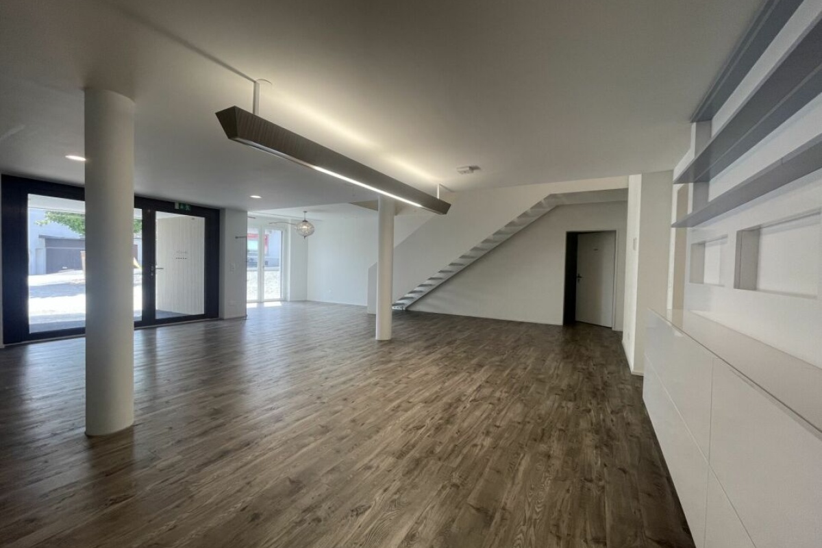 6 Rütistrasse, Eschenbach SG, St. Gallen 8733, 0 , 0 ,1 BathroomBathrooms,Büro,Zu vermieten,Rütistrasse,0,1031