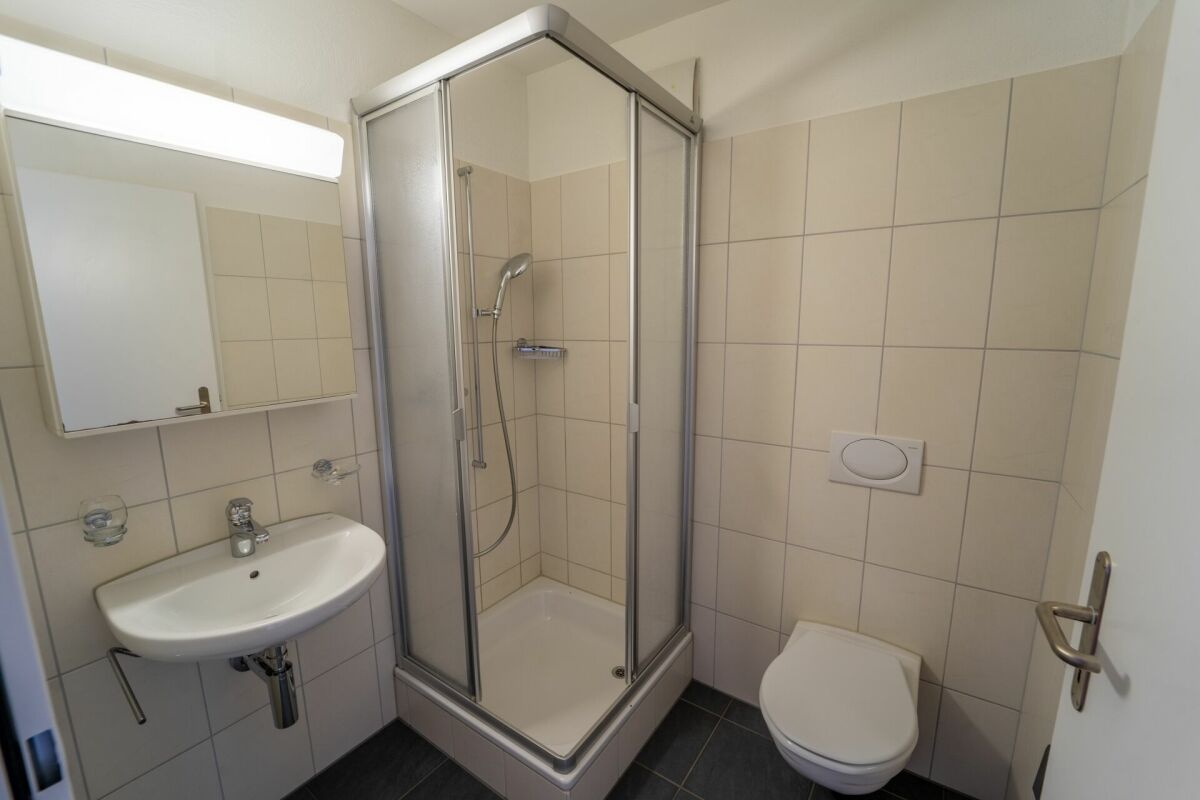 6 Kreuzackerstrasse, Jona, St. Gallen 8645, 4.5 Bedrooms Bedrooms, 0 ,2 BathroomsBathrooms,Wohnung/Haus,Zu vermieten,Kreuzackerstrasse,1,1034